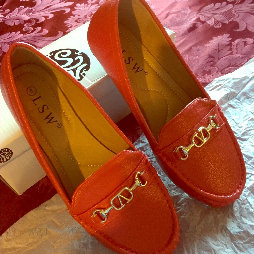 Red Moccasins size 8